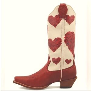 Twisted x & Olivia Bennet cowboy boots